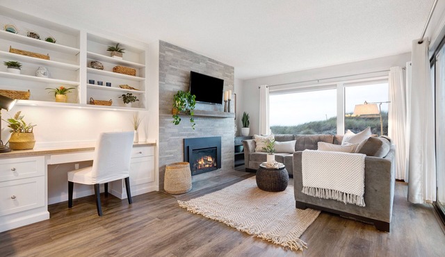 Serene & Modern~ Ocean Front View~ 2 Bd 2 Bth~1st Fully Remodeled