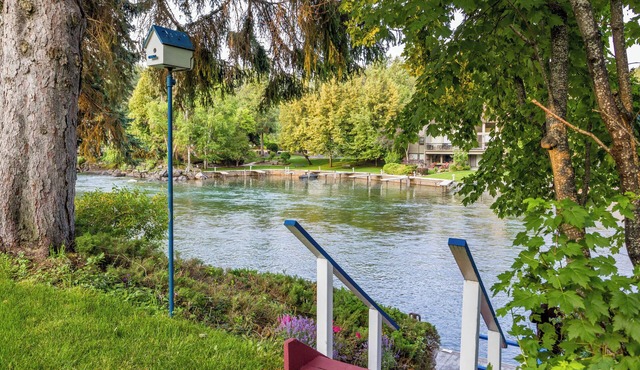 Shared Boat Dock, Waterfront Property, New build 2023