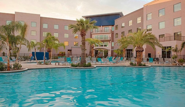 Sheraton Mesa Hotel at Wrigleyville West