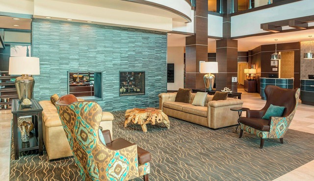 Sheraton Mesa Hotel at Wrigleyville West