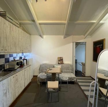 Simple Stay Vari's House