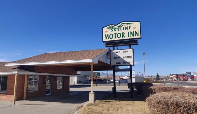 Skyline Motor Inn