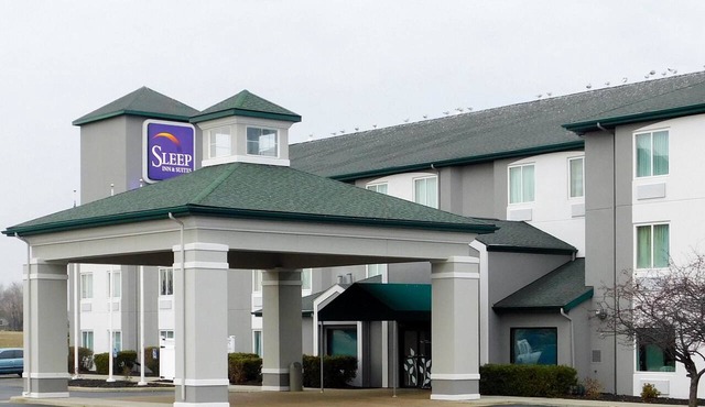 Sleep Inn & Suites Oregon - Toledo