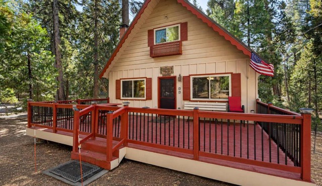 Smoke Tree Hollow AC Pine Air