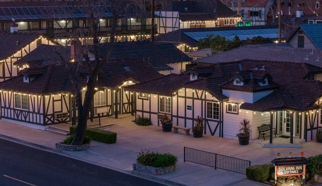 Solvang Inn and Cottages