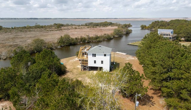 Soundside, Canal Front! Water views!, 4x535, The 4x4 Leaf Clover