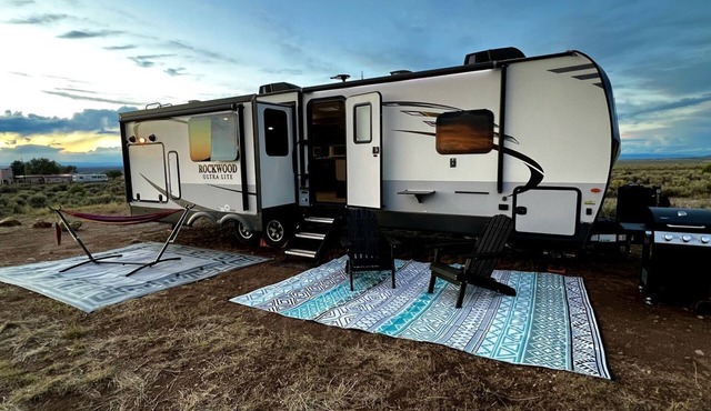Spacious Camper on a Llama Rescue Ranch with Stunning Views near Questa, New Mexico