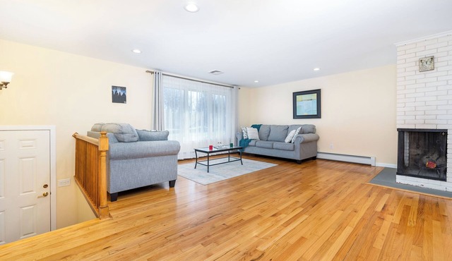 Spacious & Comfortable 3-Bedroom Home