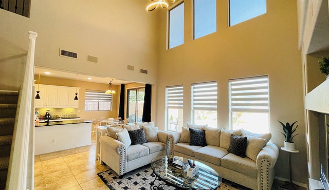Spacious & Cozy 5-bedroom home in Casa Grande!