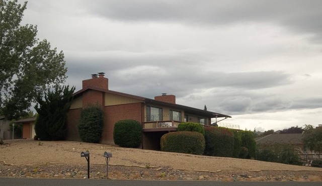 Spacious Prescott Country Club Home with Game room