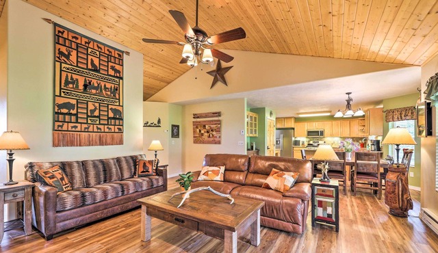 Star Valley Ranch Home w/ Snowmobile Parking!