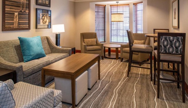 Staybridge Suites Indianapolis-Fishers by IHG