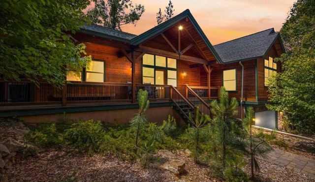 Studio luxury apartment with private lake access