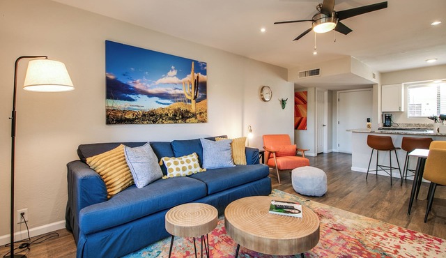 Stylish Updated Condo in the Heart of Old Town Scottsdale!