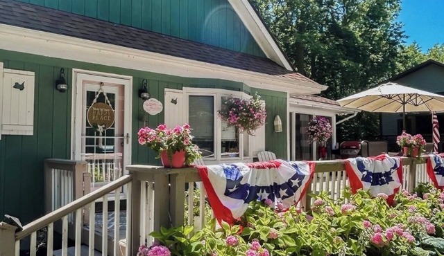 Summer Wind Lake House - Kelley's Island, OH