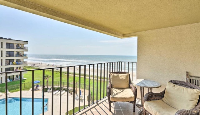 Summer Winds Resort Condo w/Ocean Views!