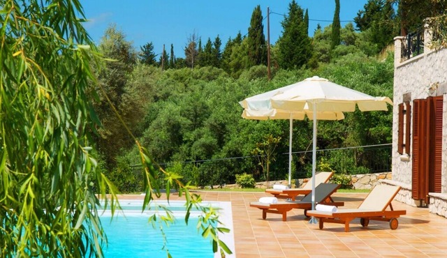 Superb Lefkada Villa | 2 Bedrooms | Villa Kallisto | Stunning Sea and City Views