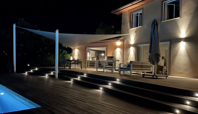 Superb villa in the heart of a typical Corsican village