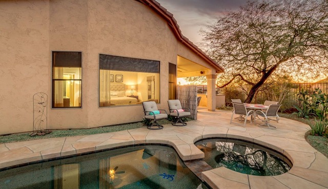 Superstition Views w/ Casita, Heated Pool & Spa!