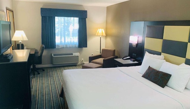 SureStay Plus Hotel by Best Western Redding