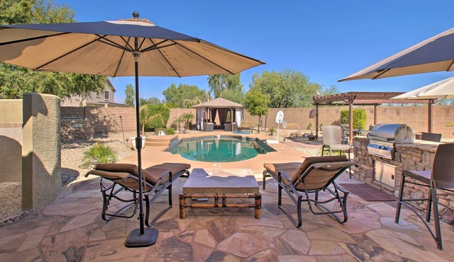 Surprise Oasis: Perfect for Spring Training Fans!