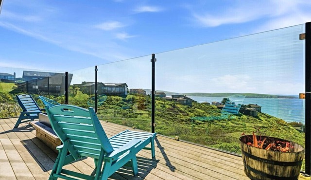 Sweeping Ocean Views · Hot Tub · Fire Pit · Dillon Beach
