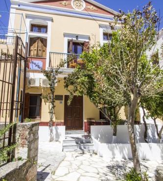 Symi Center Hotel