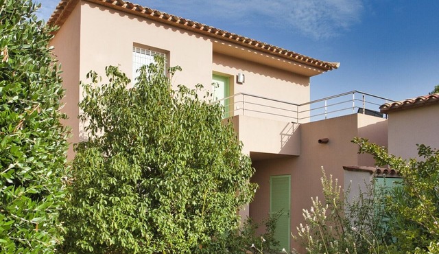 T2 Near Saint-Cyprien, Cala Rossa, Pinarello Beaches – Southern Corsica