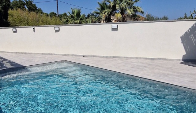 T4 private and secure residence