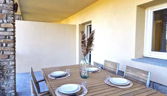 Talasani ; Appartement Moderne Avec Piscine
