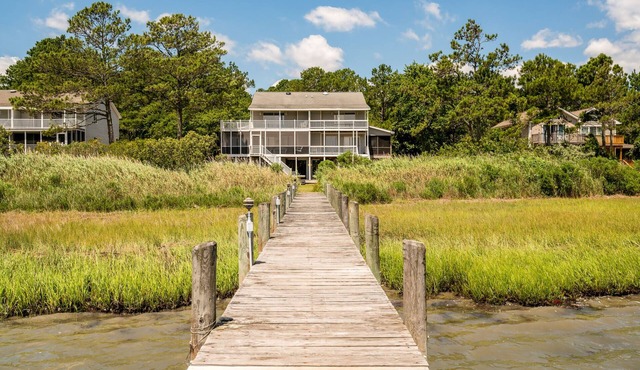 The Happy Crab by Seaside Vacations & Sales