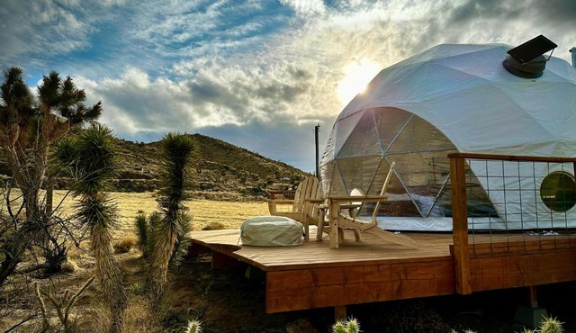 The HUB - Glamping - Grand Canyon West