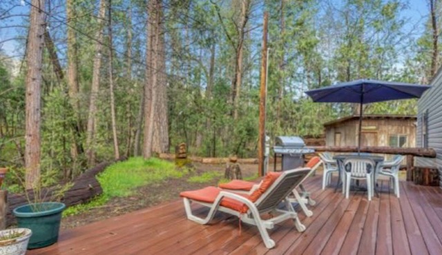The Little House in the Big Woods, a creekside cottage near Yosemite.