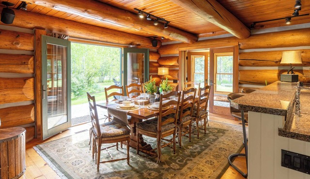 The Luxury Cabin at Comfort Circle