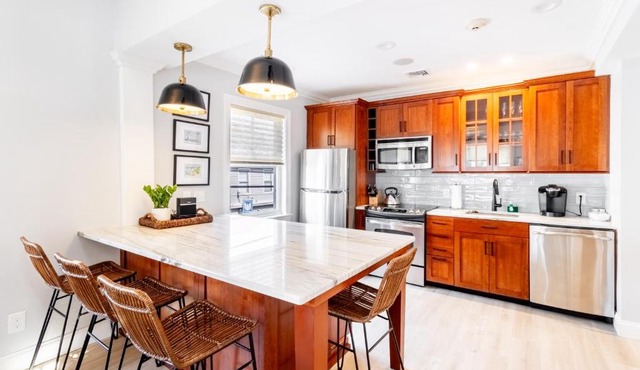 The Newport Lofts - 410 Thames Street