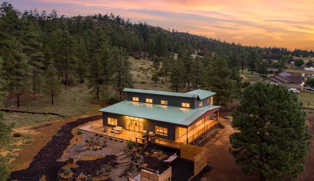 The Owls Nest, A Tranquil Flagstaff Forest Retreat