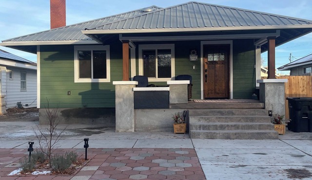 The Quilting House a charming craftsman home centrally located in Burley