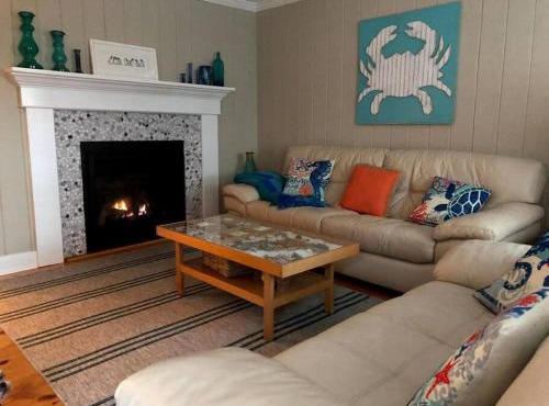The Seaport House - Near Newport