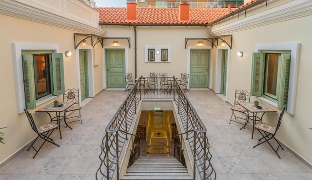 The Stone Manor , Noho boutique Thissio