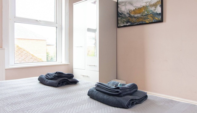 Thornbury Guest House Room 6