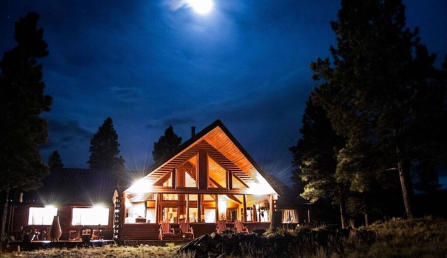 TrailsEndRanch ⛰Views, HotTub, Horseback riding on 1000's ac