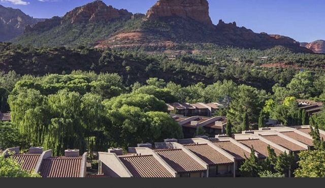 Tranquil Creekside Villa Resort in the Heart of Red Rock Sedona