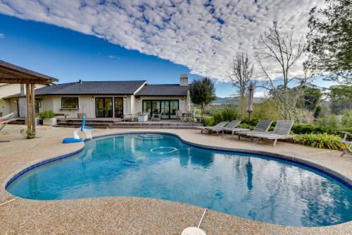 Tranquil Santa Rosa Home w/Private Pool & Views!