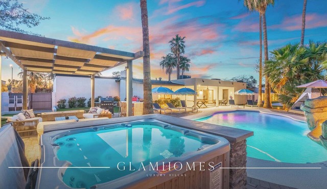 Tropical Villa | Pool Movie Theater Pickleball