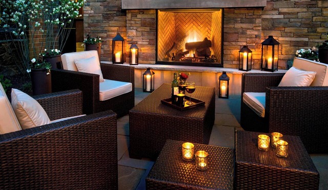 Trumbull Marriott Shelton