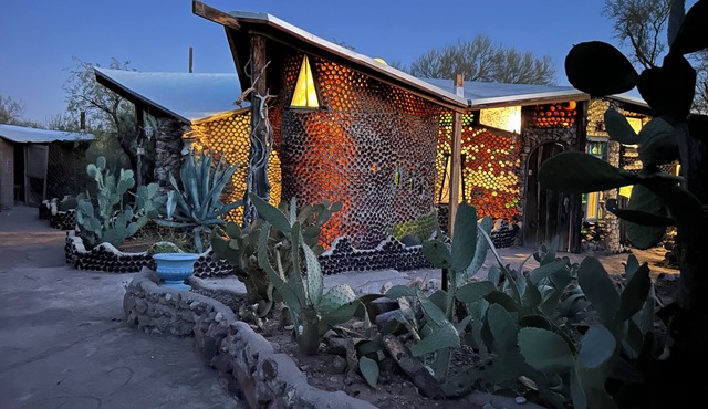 Tucson Bottle House - Guest House - New Listing Discounts!