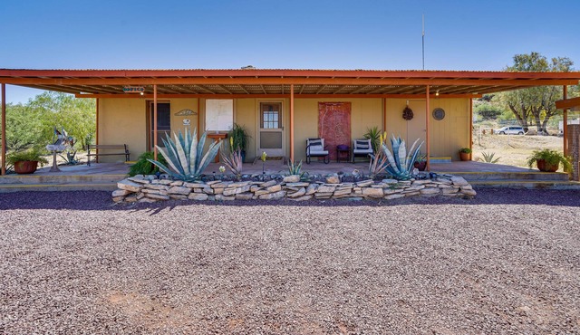 Tucson Desert Getaway: Pet Friendly, Mountain View