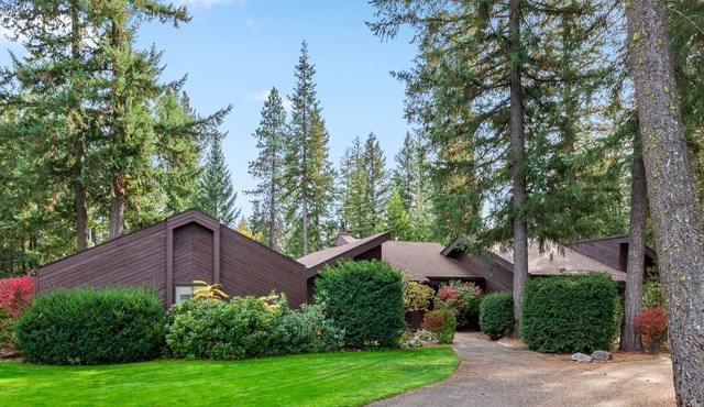 Twin Lakes Village Home—Golf Retreat, Community Pool, Corner Lot, and Single-Level Living!