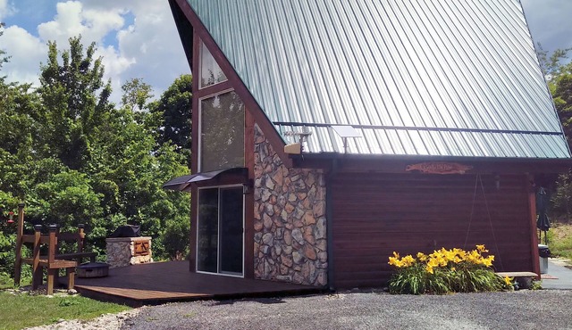 Unique & Cozy A-Frame Retreat in the Hocking Hills