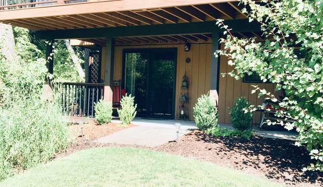 Unique one bedroom or more lodge experience. Convenient and tucked away!
